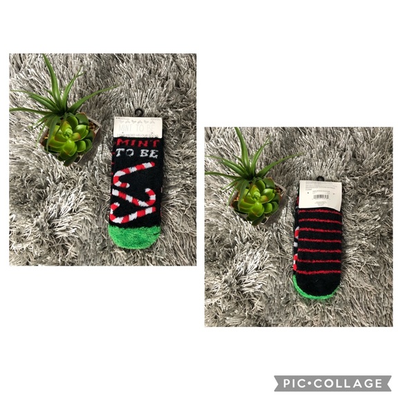 CHRISTMAS MINT TO BE 2-PACK MICRO VELOUR SLIPPER - Picture 2 of 6